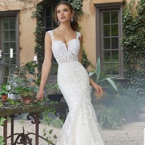 Extra Brand New Dress (Ivory/Almond)